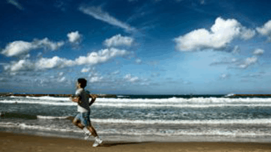 What Are the Pros and Cons of Running on the Beach?